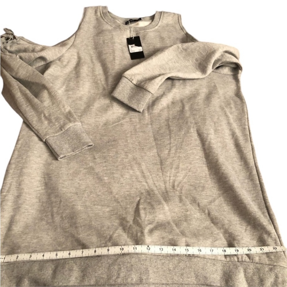 Solutions  XL gray long sleeve cold shoulder sweatshirt mini dress NWT